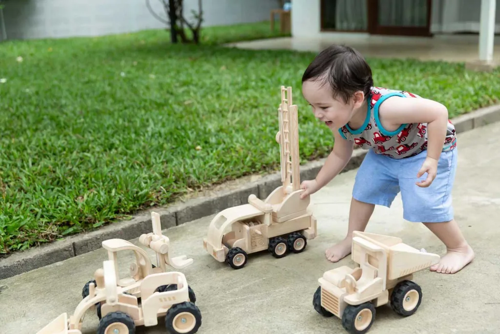 Plan Toys forklift wood nature