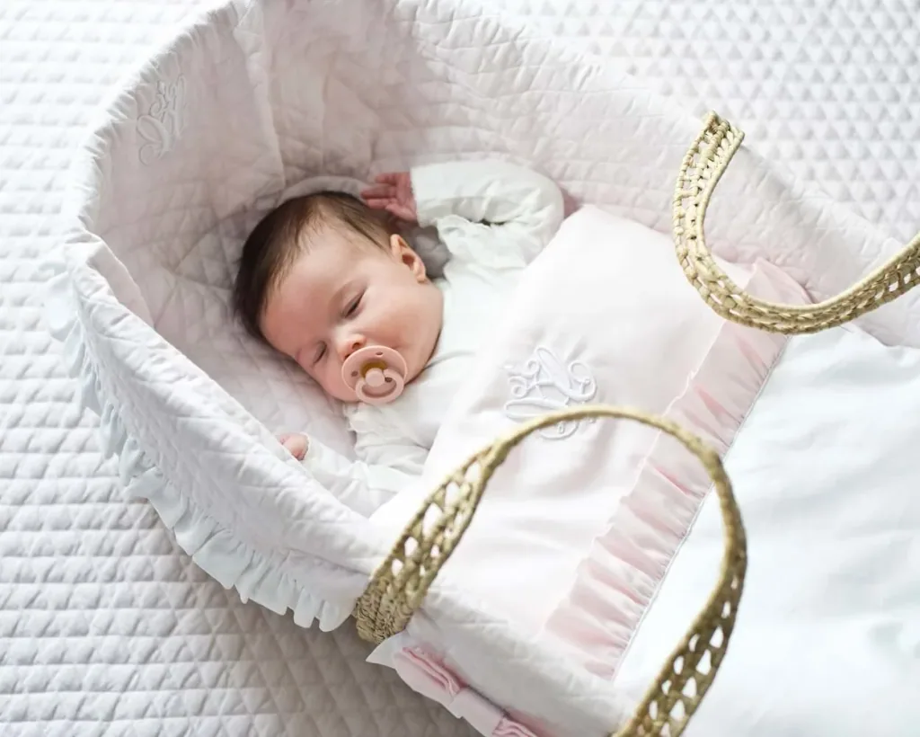 Caramella Bedding for Moseskörbchen Rosa