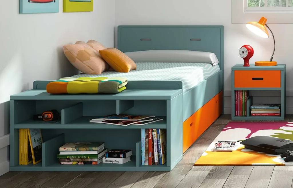 Mathy by Bols Madaket bedside table