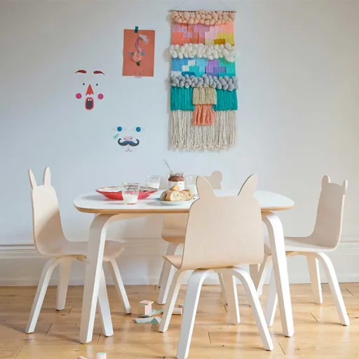 Oeuf children's table white