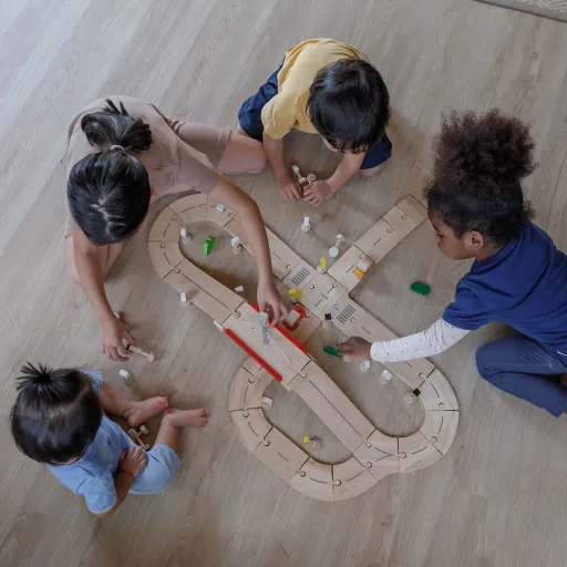 Plan Toys Street system wood