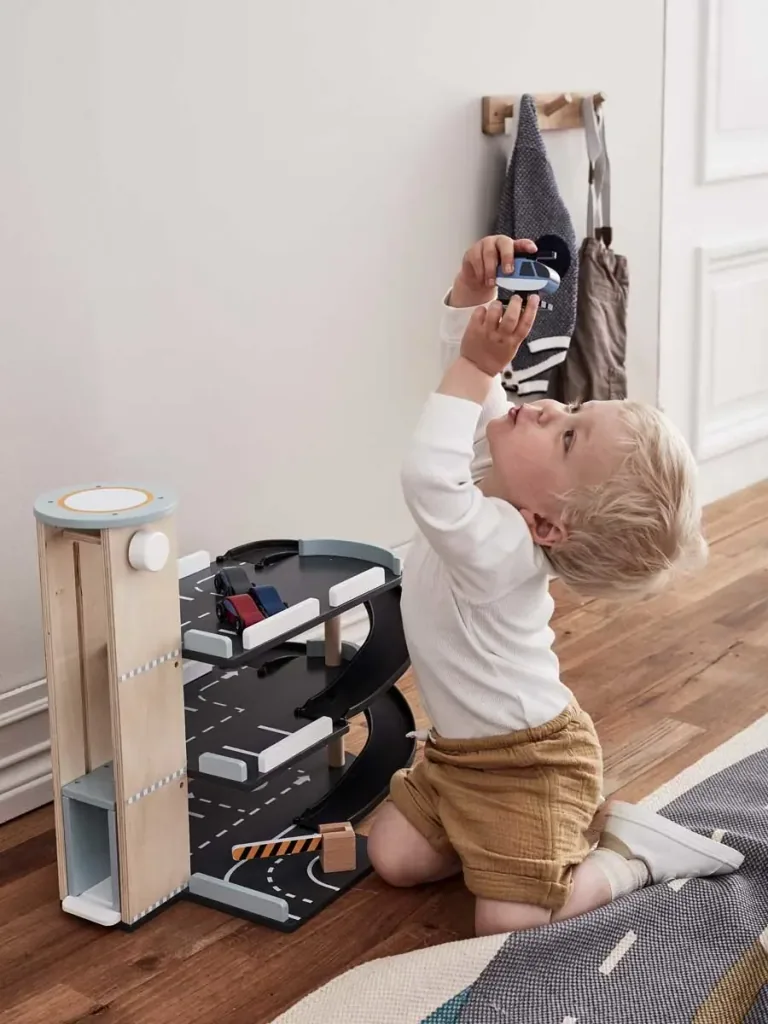 Kids Concept Toys parking garage wood
