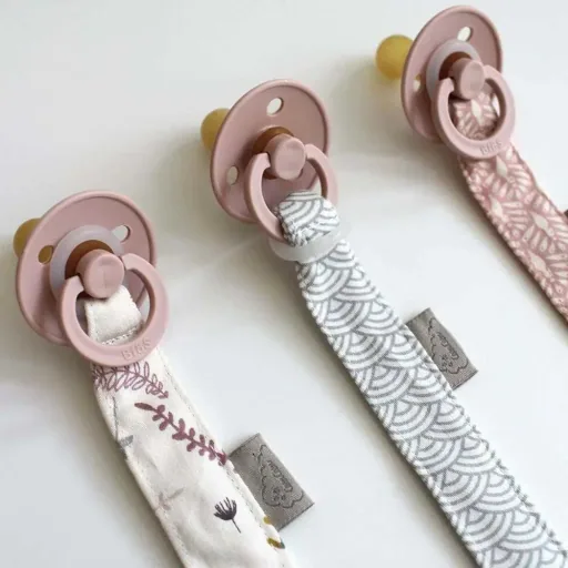 Cam cam pacifier chain leaves pink