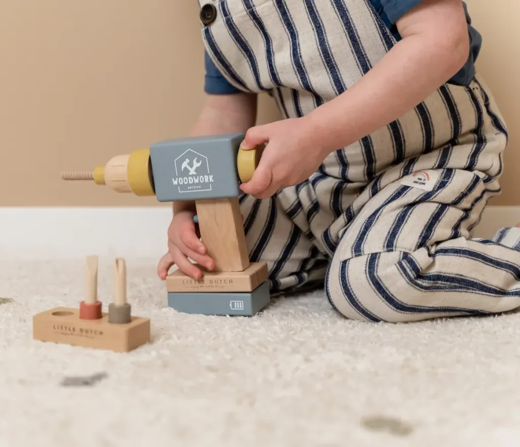 Little Dutch Wooden Toys drilling machine
