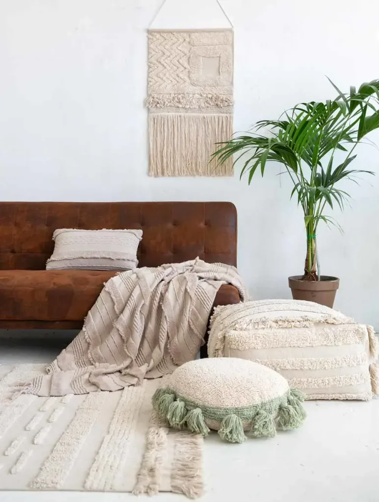 Lorena Canals floor pillow / seat puff "Air" nature