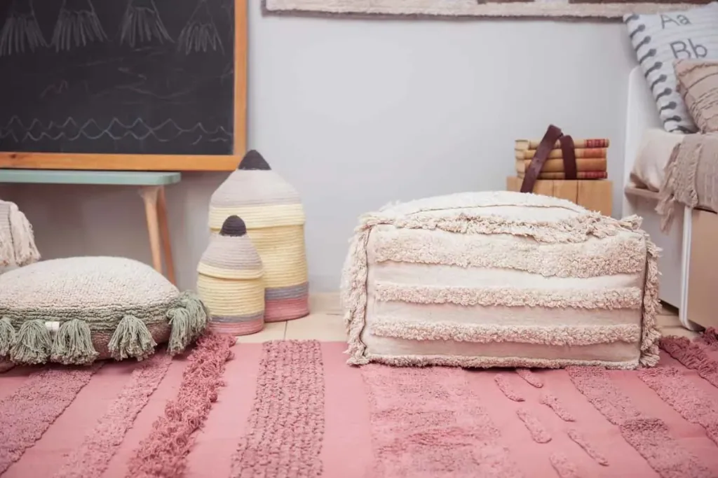 Lorena Canals floor pillow / seat puff "Air" nature