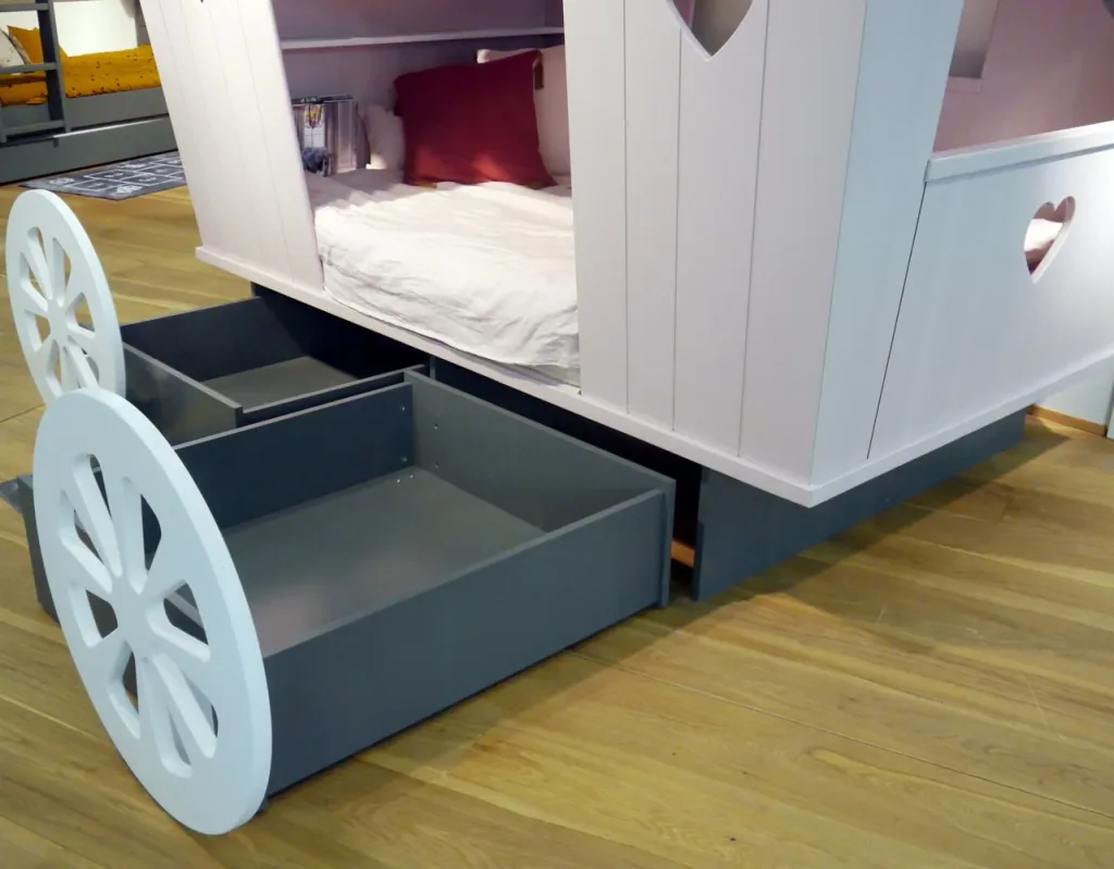 Mathy by Bols Shepherd's Wagen Children's Bed