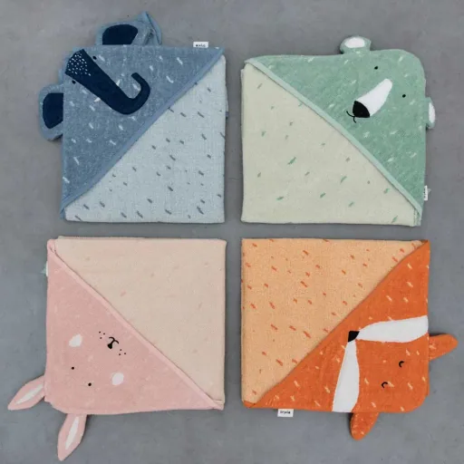 Trixie hooded towel elephant Mrs. Elephant, Size: 75 x 75 cm