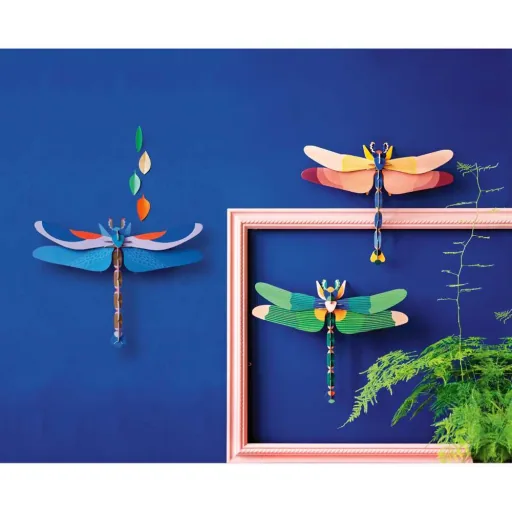 studio ROOF 3D blue dragonfly made of cardboard