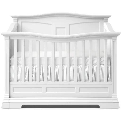 Romina Imperio baby bed closed