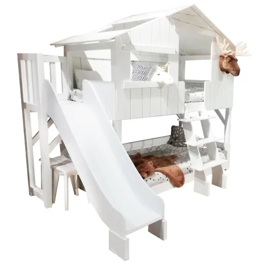 Mathy by Bol's bunk bed tree hut with slide
