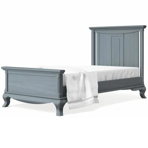 Romina Antonio single bed