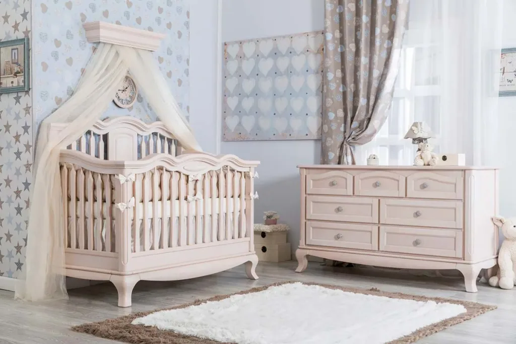 Romina Cleopatra cot convertable increased back wall