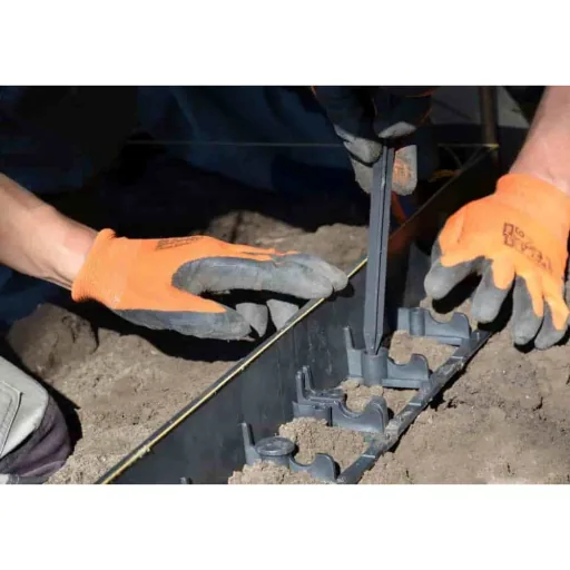 Flexible Garden Edging - Black Plastic Lawn Edging, 6cm x 100cm