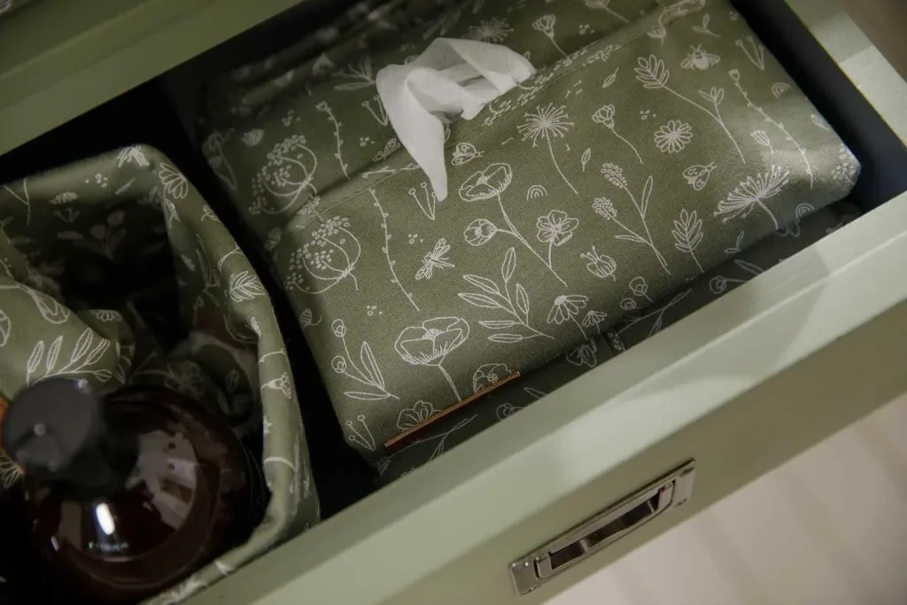 Little dutch wet cloth box reference "wild flowers" olive