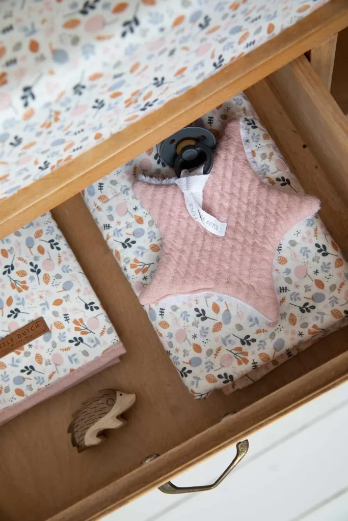 Little Dutch wrapping coverage wide "Spring Flowers"