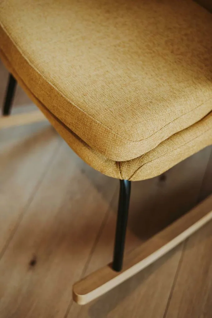 Quax rocking chair /Stillstuhl de luxe mustard yellow
