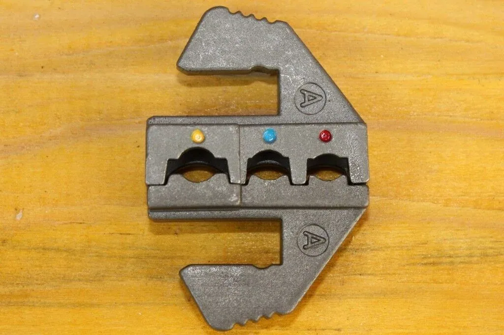 Crimp Tool Die Insert for Non-Insulated Ferrules AWG 14-22/8-6