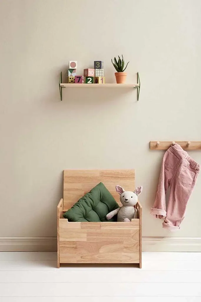 Kids concept wallboard wood/metal nature with green