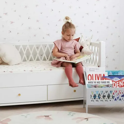 Cam cam book book Harlequin white