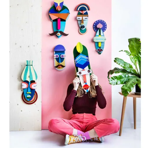 Studio Roof 3D decoration mask Brooklyn cardboard