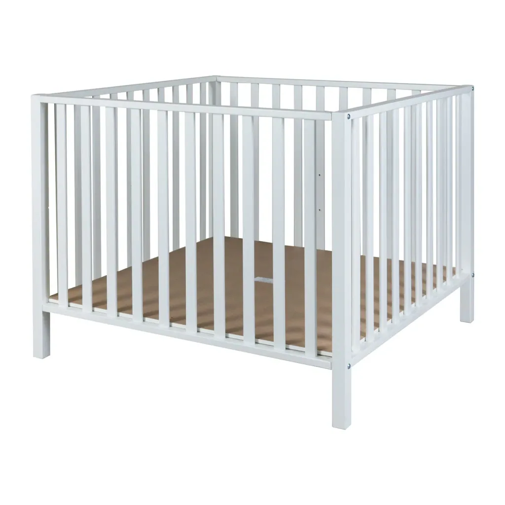 Quax Kreischt, cubic 1 x 1 meter, white