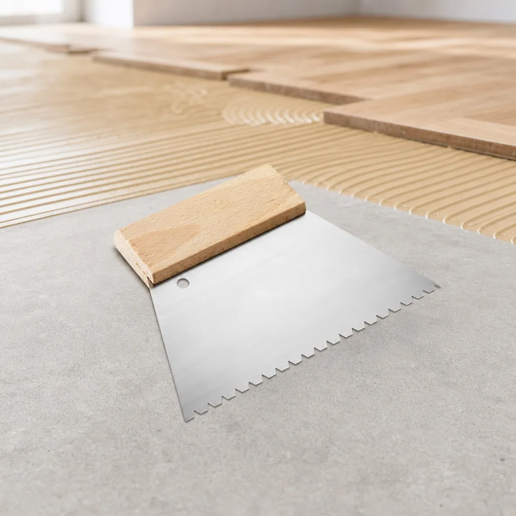 Notched Trowel, 850 F/m², B3 Fine, 180 mm/150 mm, Flooring Trowel