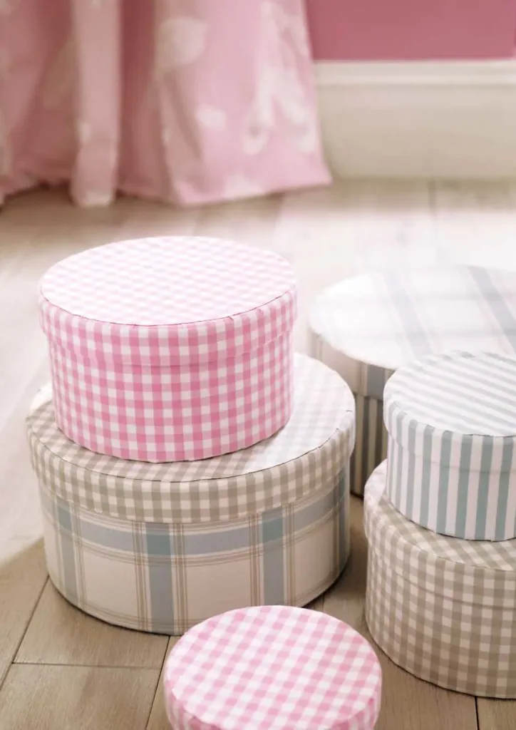 Little Sanderson Abracazoo Carusoff Whitby Rosa