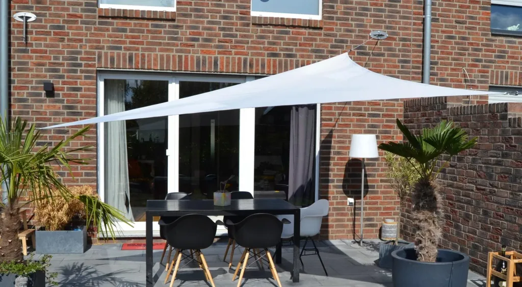 Triangular sun sail water-repellent silver-grey 360 x 360 x 360cm