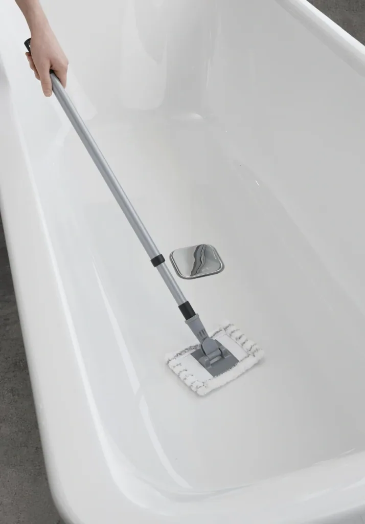 Bathroom & tile wiper