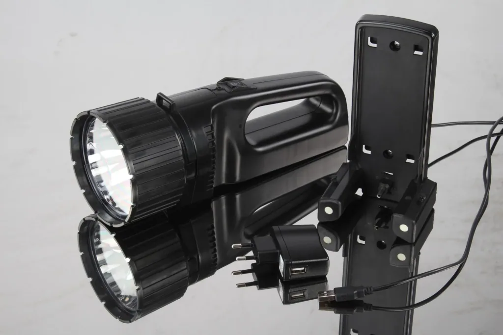 Rechargeable LED handheld spotlight with 5 W Cree LED, 330 lumens, IP54