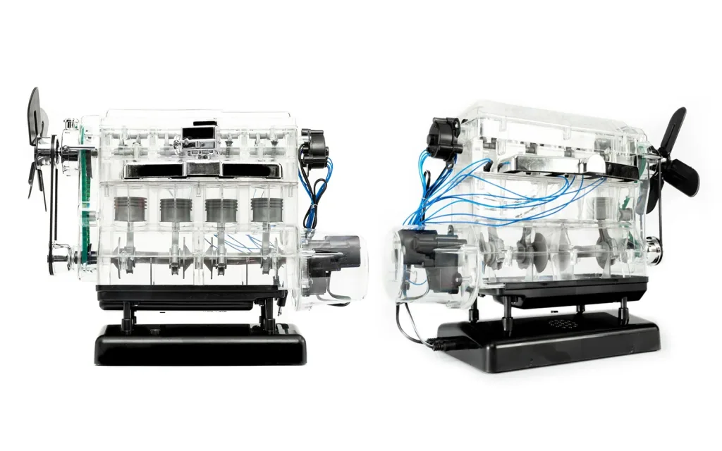 The large technology kit 4-cylinder engine
