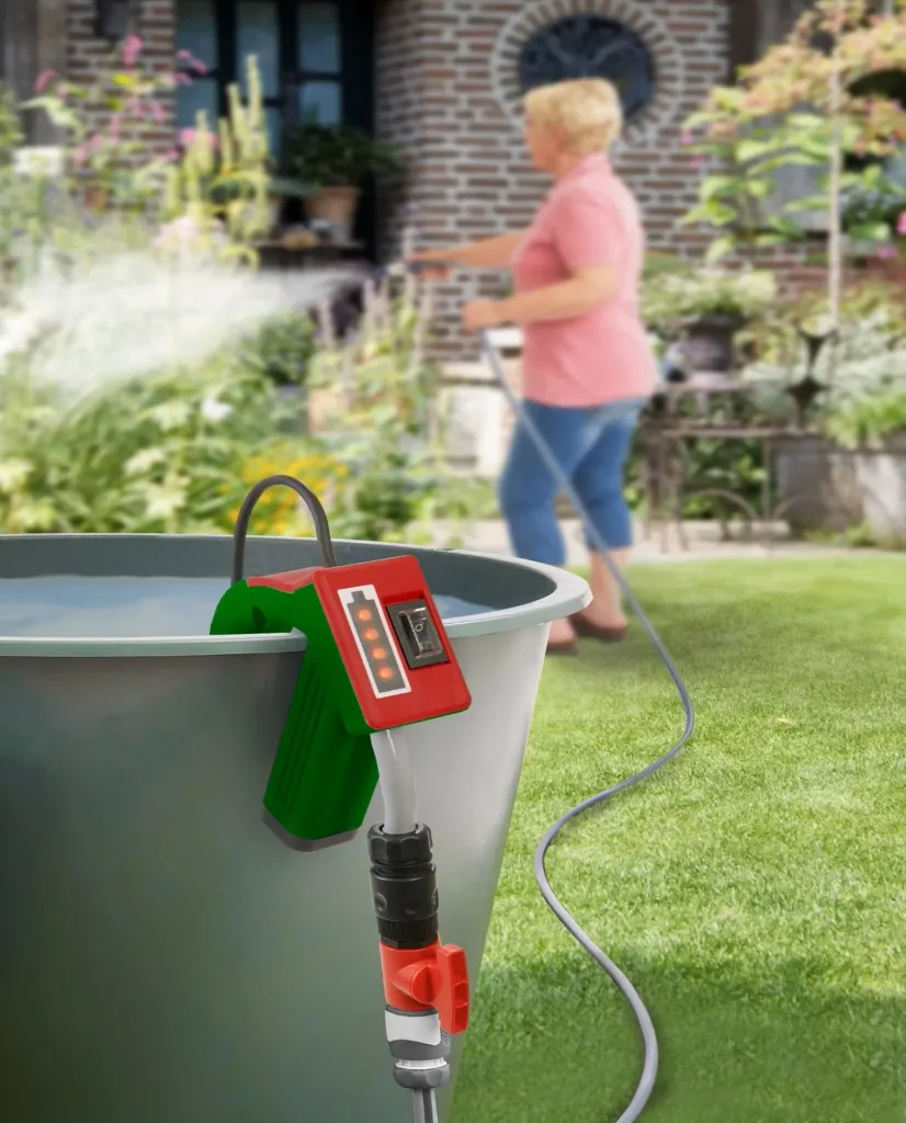 Battery rain barrel pump, 12 volts