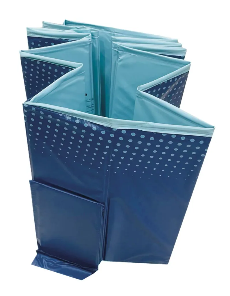 Small foldable pool