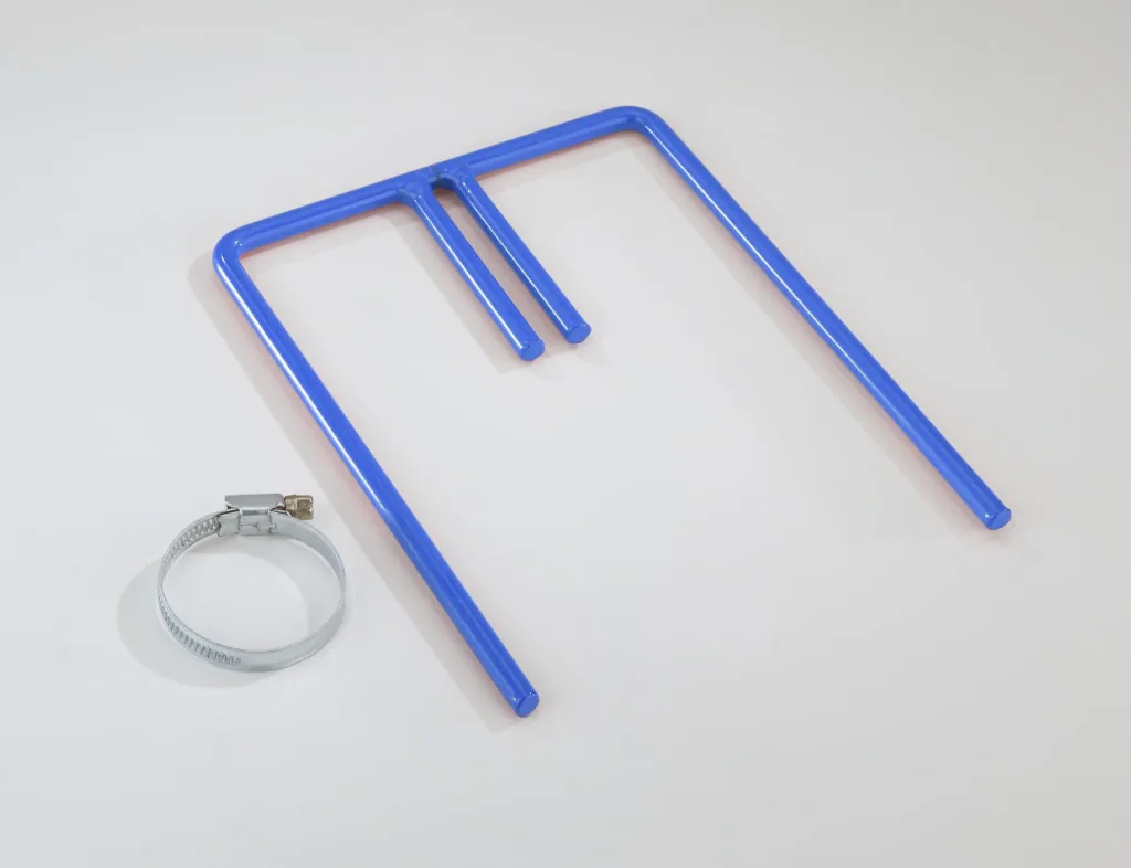 Holder for vole shooting device for vertical alignment