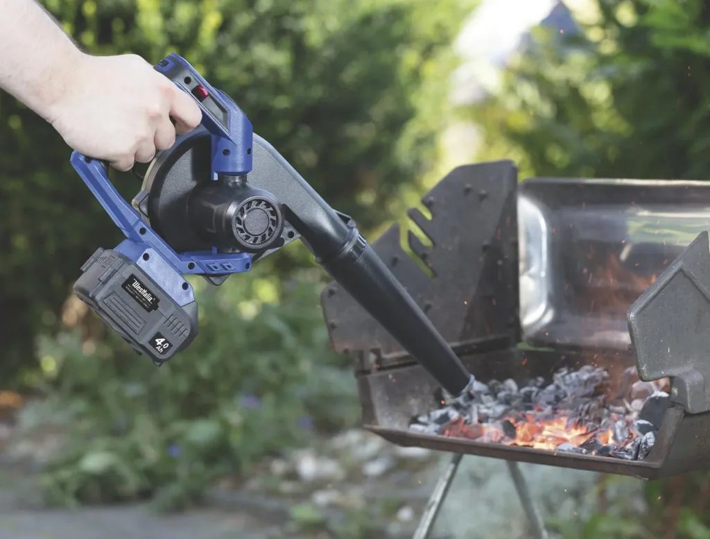 3 in 1 cordless turbo blower 18 Volt Li-Ion AMG18 (Battery and charger are not included)