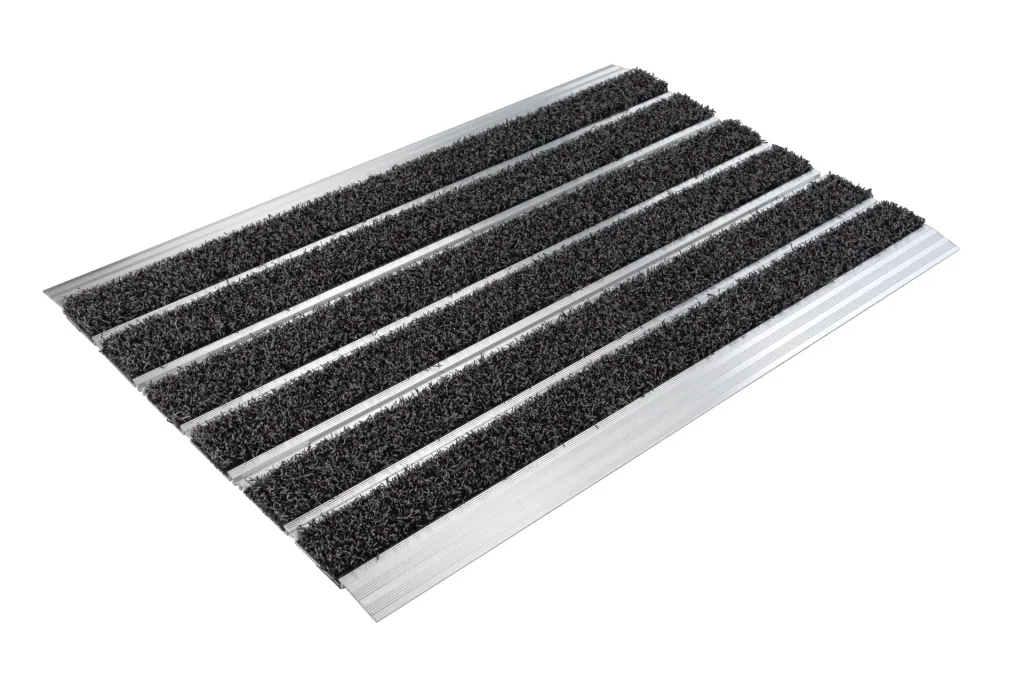 Aluminum dirt trap mat