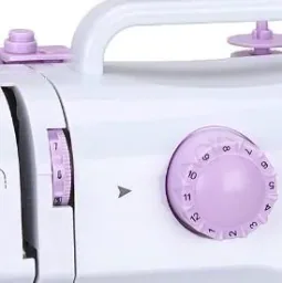 Sewing machine with 12 stitch programs