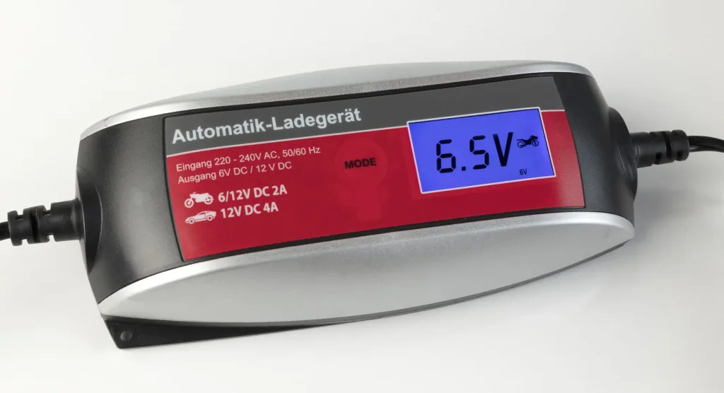 LCD charger Smart 6/12 Volt