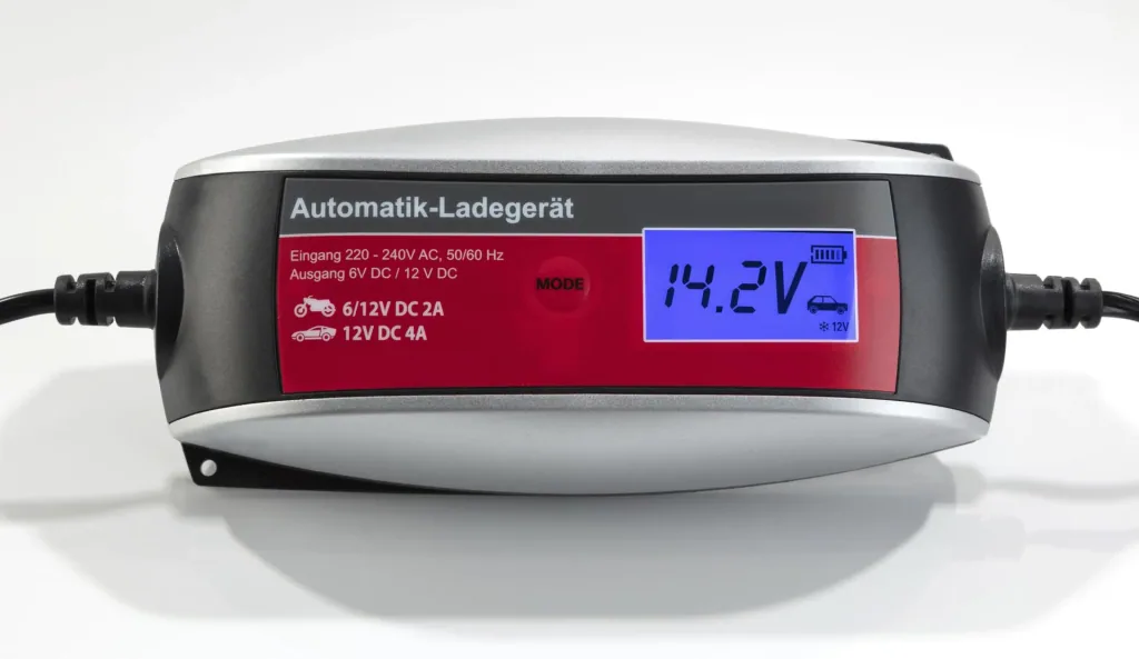 LCD charger Smart 6/12 Volt