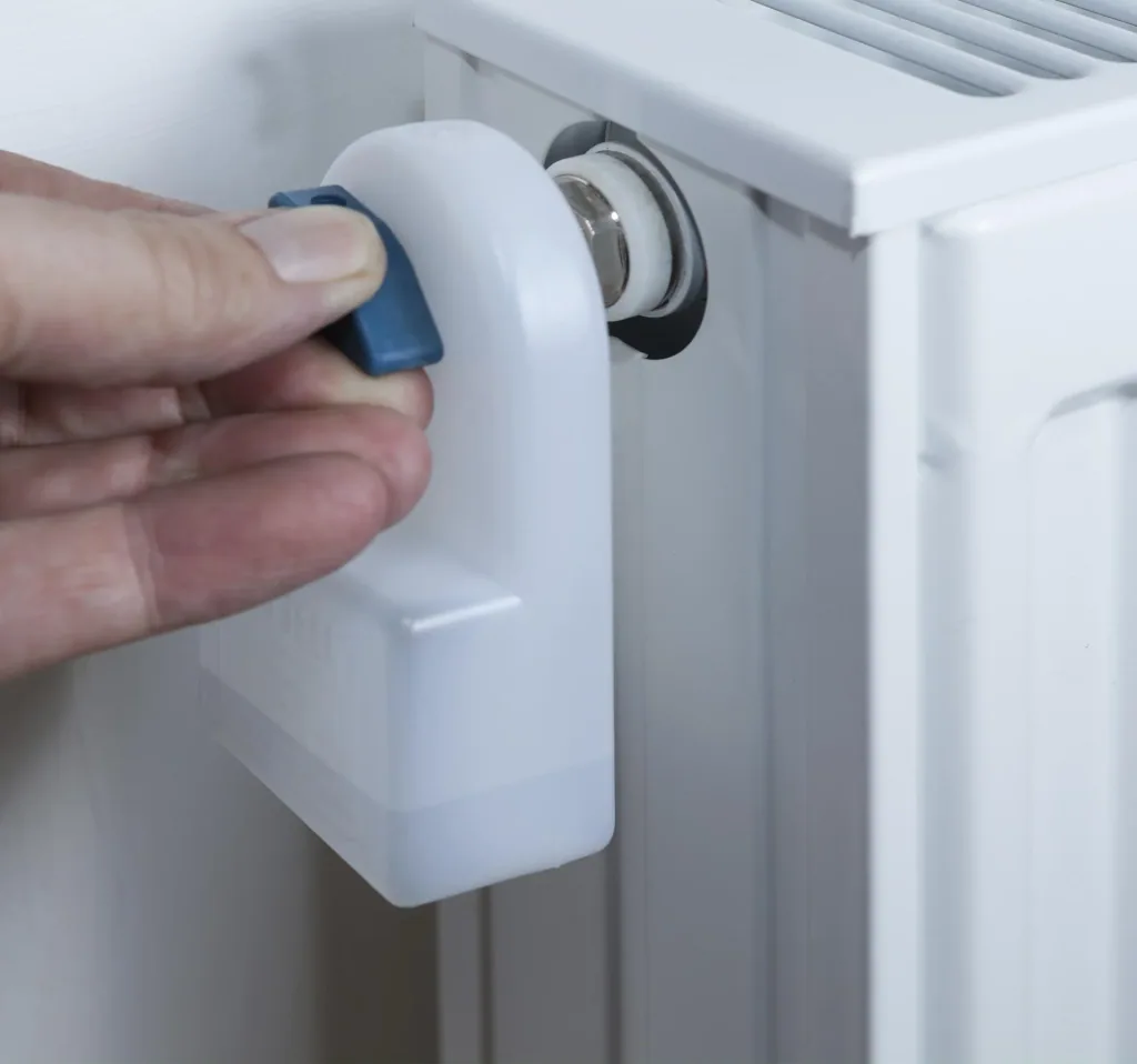 Radiator vents - save heating costs quickly and easily