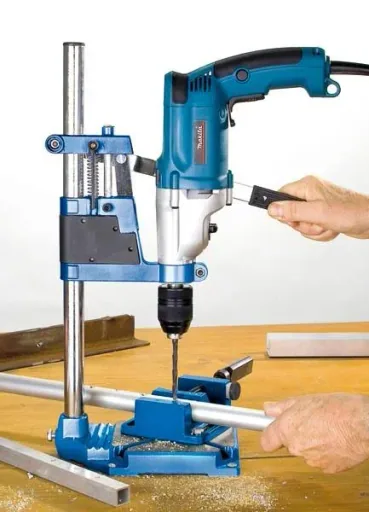Drill stand and machine vice in a set
