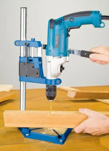 Drill stand and machine vice in a set
