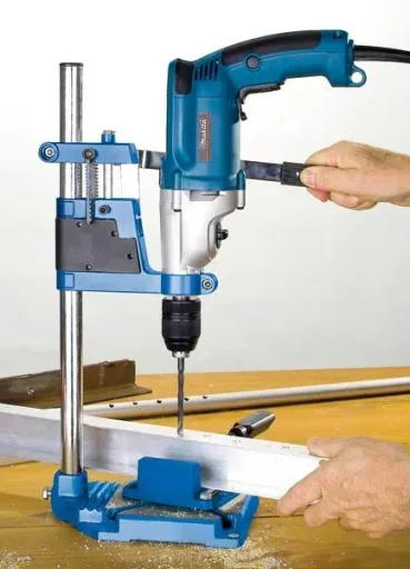 Drill stand and machine vice in a set