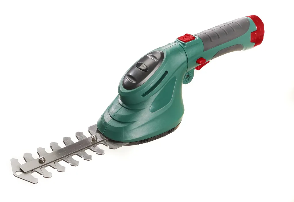 3.6V grass and shrub shears set