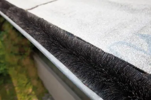 Gutter hedgehog, 4 m length, 120 mm diameter