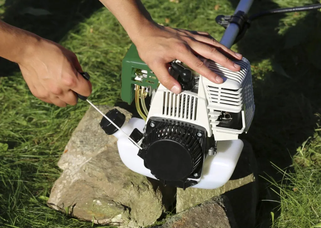 Petrol brush cutter 4-stroke engine GM 4T-700 Gartenmeister