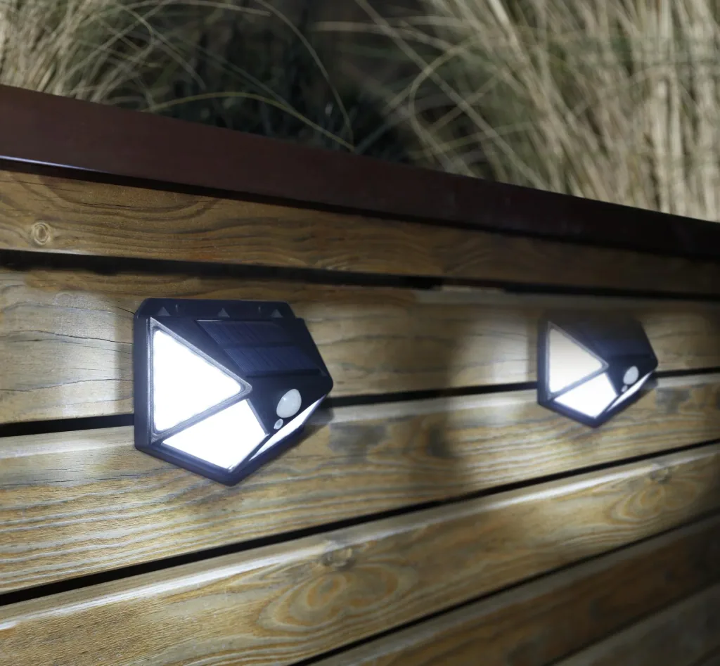 Solar wall light with motion detector - set of 2