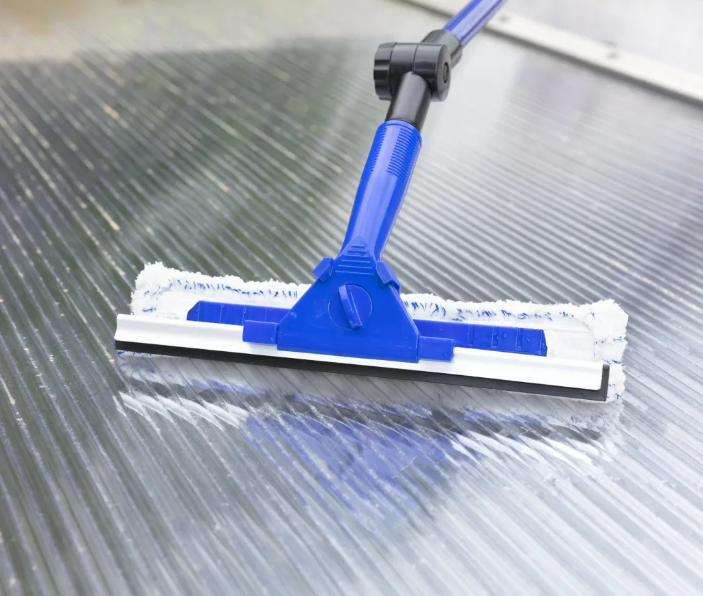 Telescopic window wiper, with dirt scraper, 3.88 m