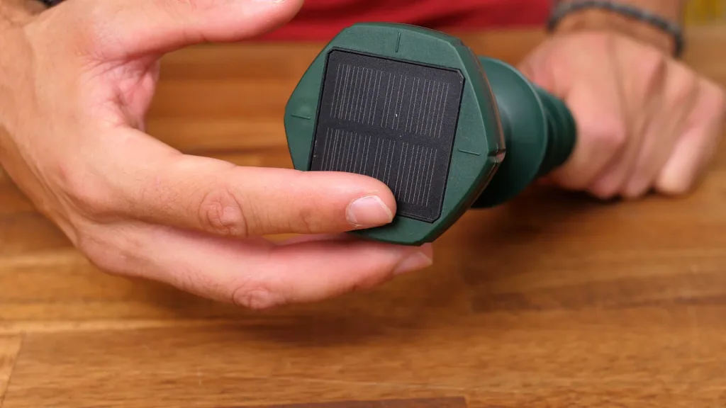 Solar mole repeller "3 modes"